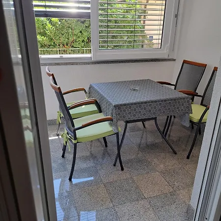 Diana Quarto em Acomodações Particulares Medulin