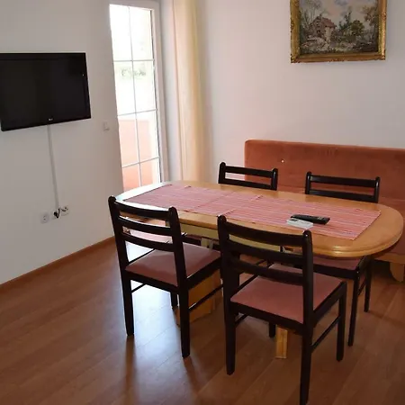 Rum i privatbostad Diana *